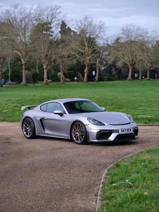 2021 Porsche 718 Cayman GT4 - Image 22 of 31