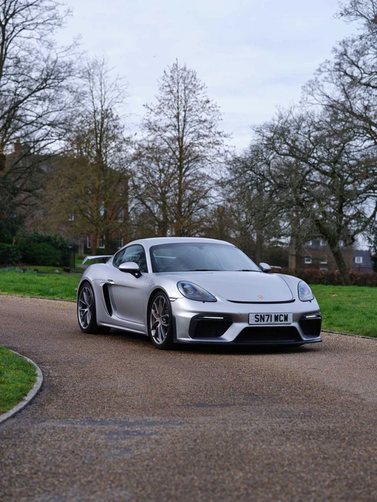 2021 Porsche 718 Cayman GT4 - Image 29 of 31