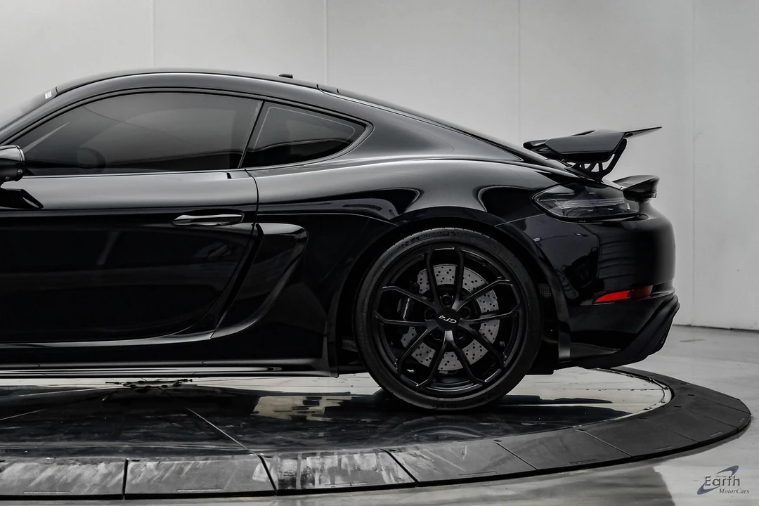 2021 Porsche 718 Cayman GT4 - Image 10 of 31