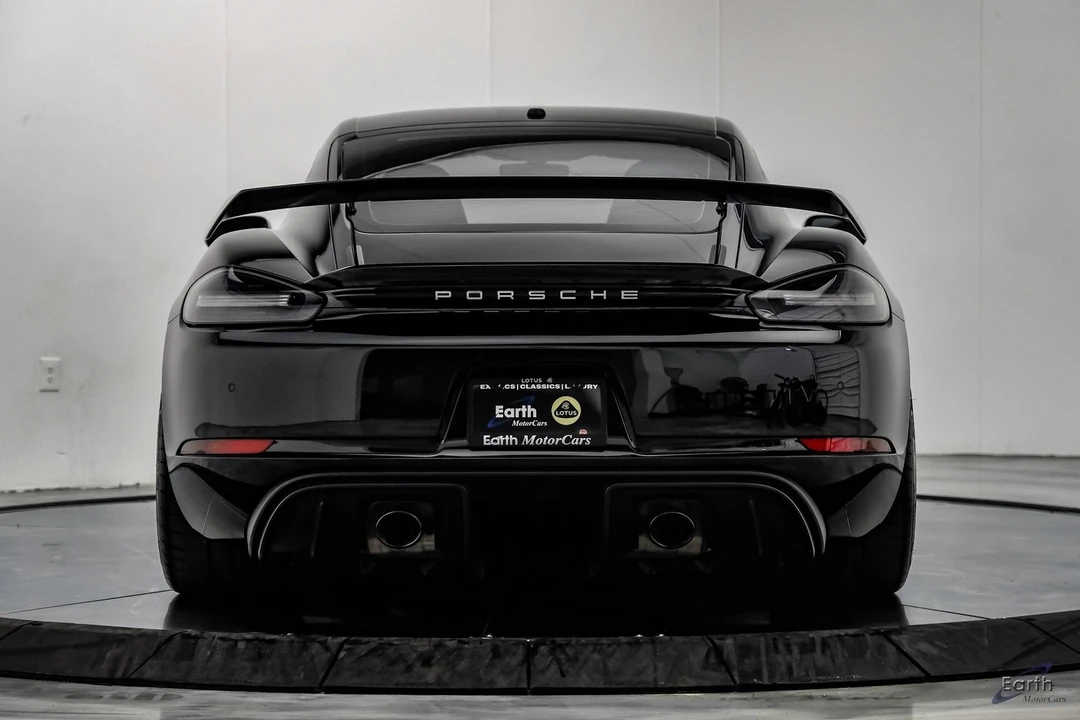 2021 Porsche 718 Cayman GT4 - Image 14 of 31