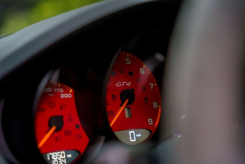 2021 Porsche 718 Cayman - Image 8 of 30
