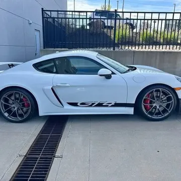 2021 Porsche 718 Cayman GT4