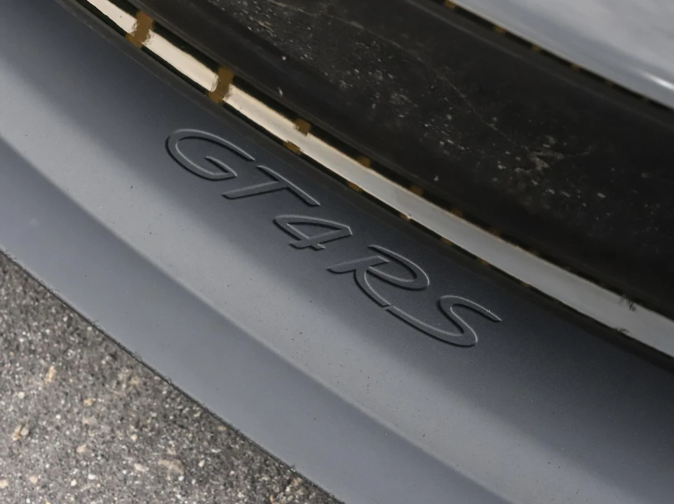 2021 Porsche 718 Cayman GT4 - Image 25 of 31