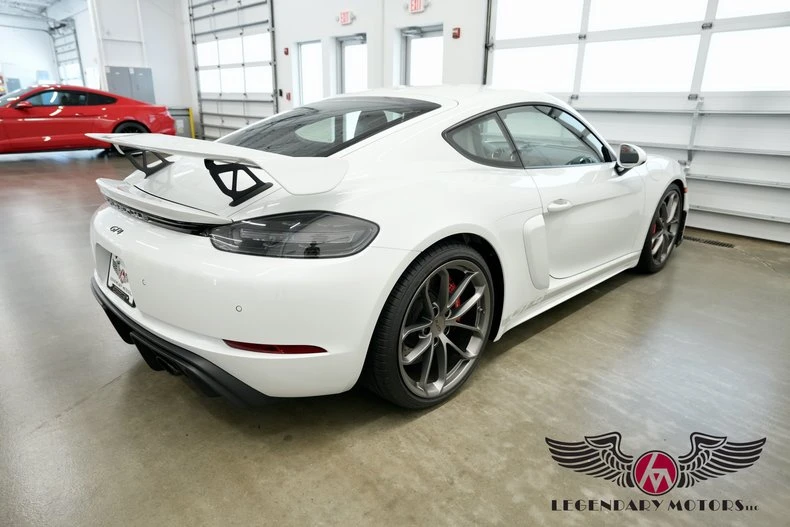 2021 Porsche 718 Cayman GT4 - Image 6 of 31