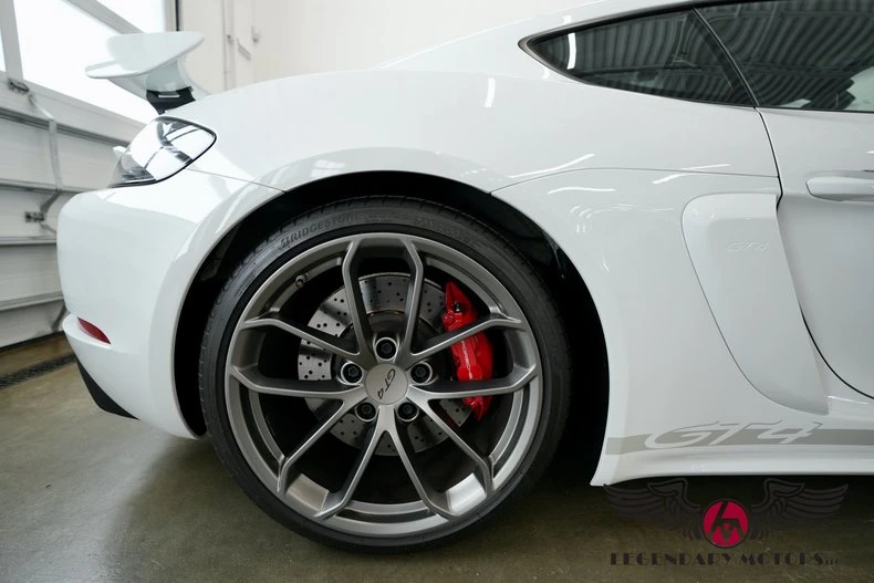 2021 Porsche 718 Cayman GT4 - Image 20 of 31