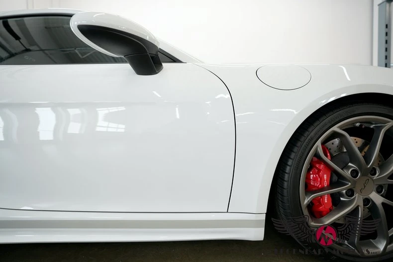 2021 Porsche 718 Cayman GT4 - Image 22 of 31