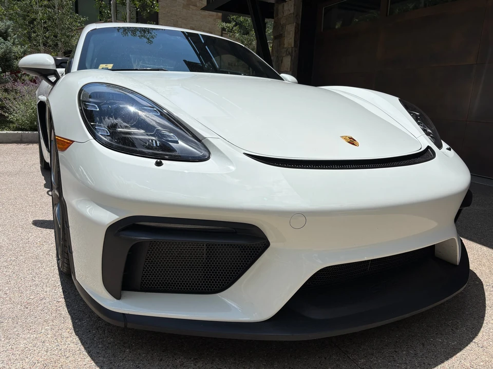2021 Porsche 718 Cayman GT4 - Image 11 of 31