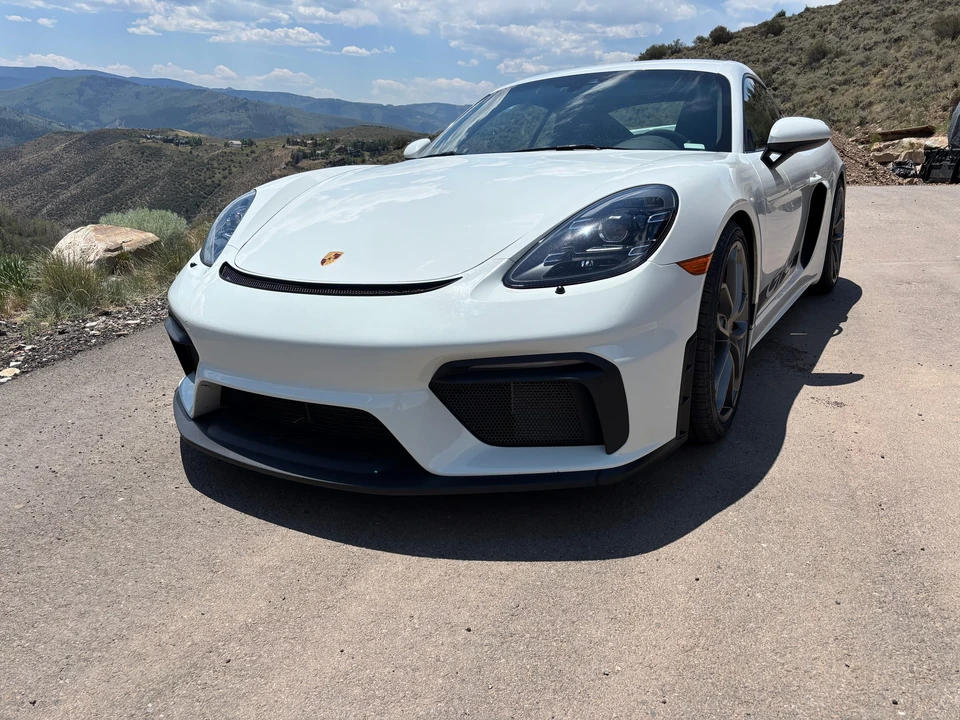 2021 Porsche 718 Cayman GT4 - Image 5 of 31