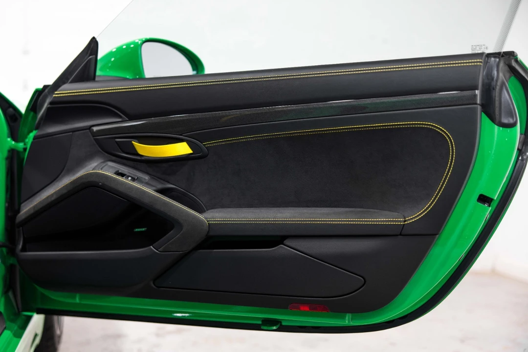 2021 Porsche 718 Cayman GT4 - Image 15 of 21