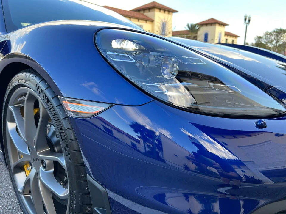 2021 Porsche 718 Cayman GT4 - Image 20 of 30