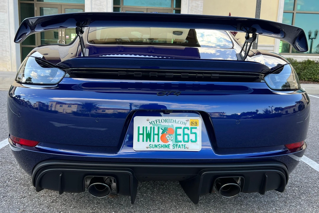 2021 Porsche 718 Cayman GT4 - Image 5 of 30