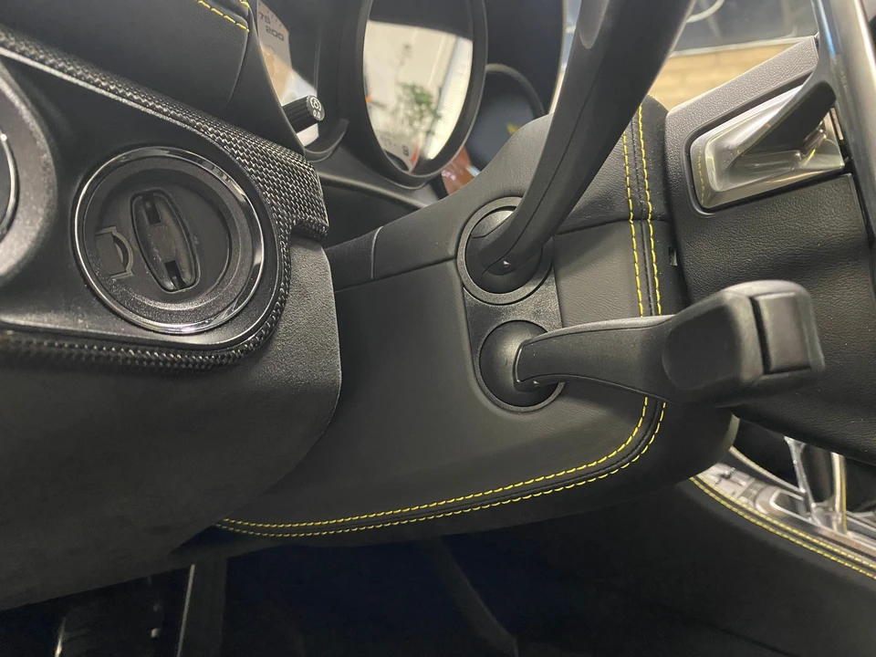 2021 Porsche 718 Cayman GT4 - Image 6 of 31