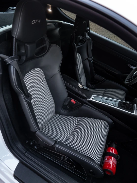 2021 Porsche 718 Cayman - Image 9 of 11