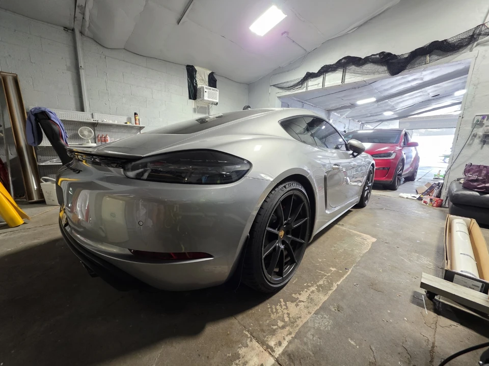 2021 Porsche 718 Cayman GTS 4.0 - Image 13 of 31