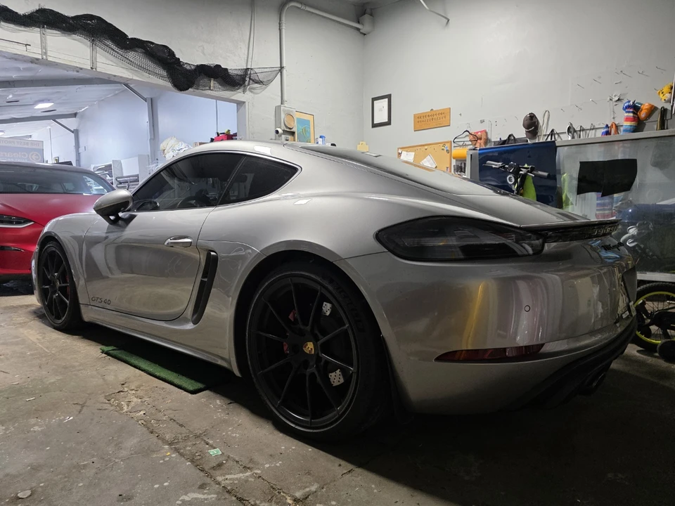 2021 Porsche 718 Cayman GTS 4.0 - Image 11 of 31
