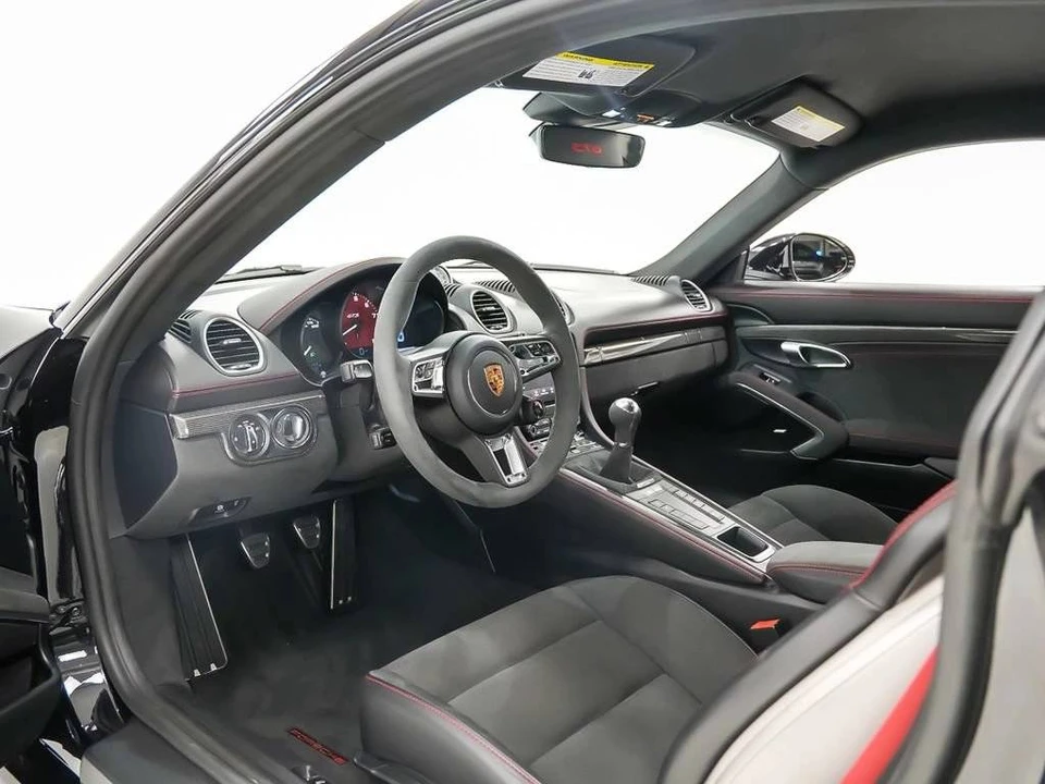 2021 Porsche 718 Cayman GTS 4.0 - Image 4 of 5