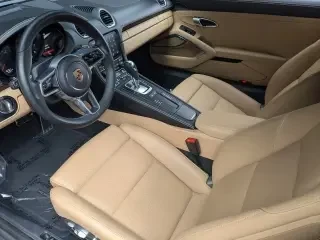2021 Porsche 718 Cayman - Image 4 of 4