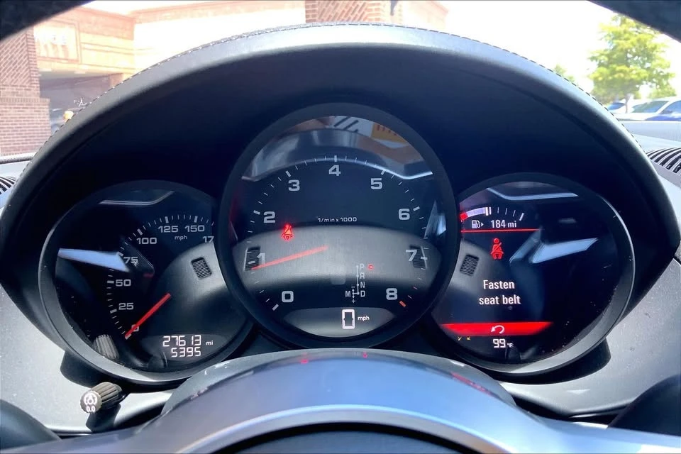 2021 Porsche 718 Cayman - Image 16 of 18