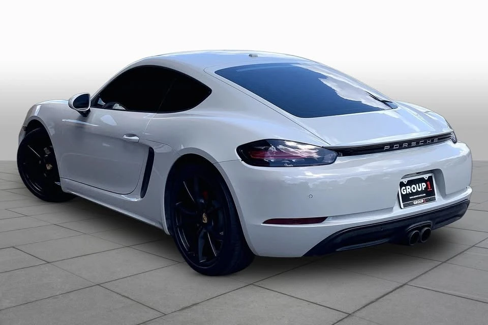 2021 Porsche 718 Cayman - Image 10 of 18