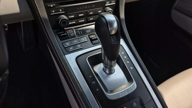 2021 Porsche 718 Cayman - Image 18 of 20