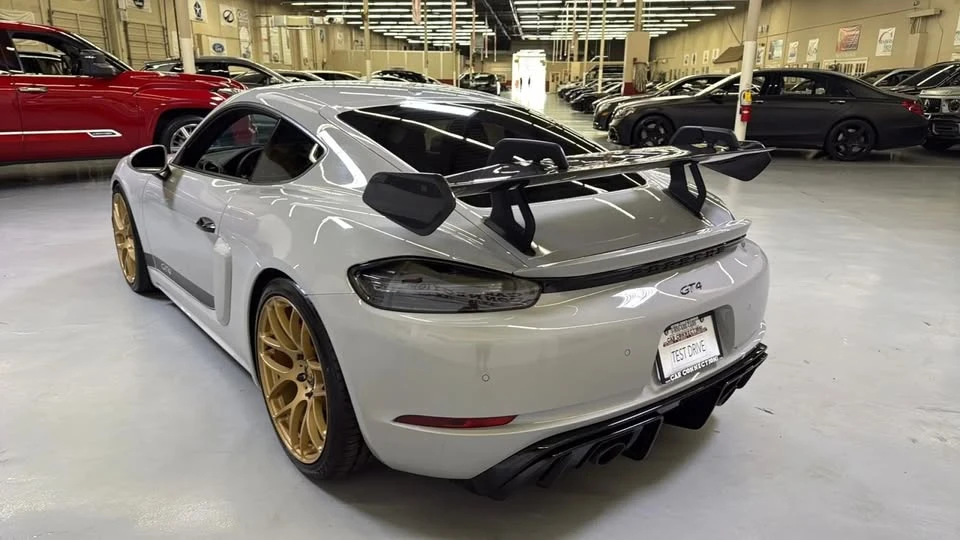 2021 Porsche 718 Cayman - Image 9 of 20