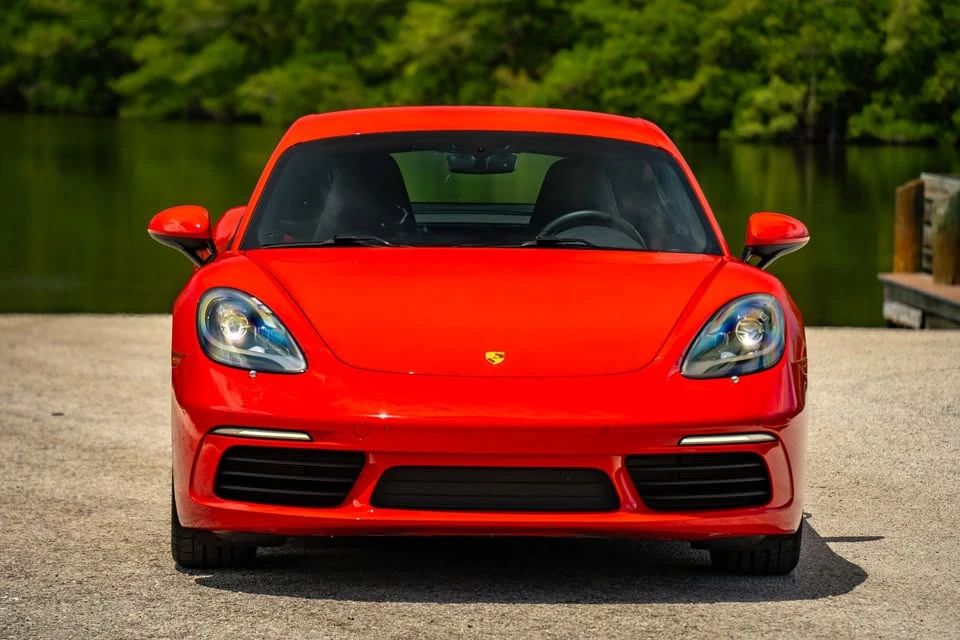 2021 Porsche 718 Cayman - Image 14 of 20