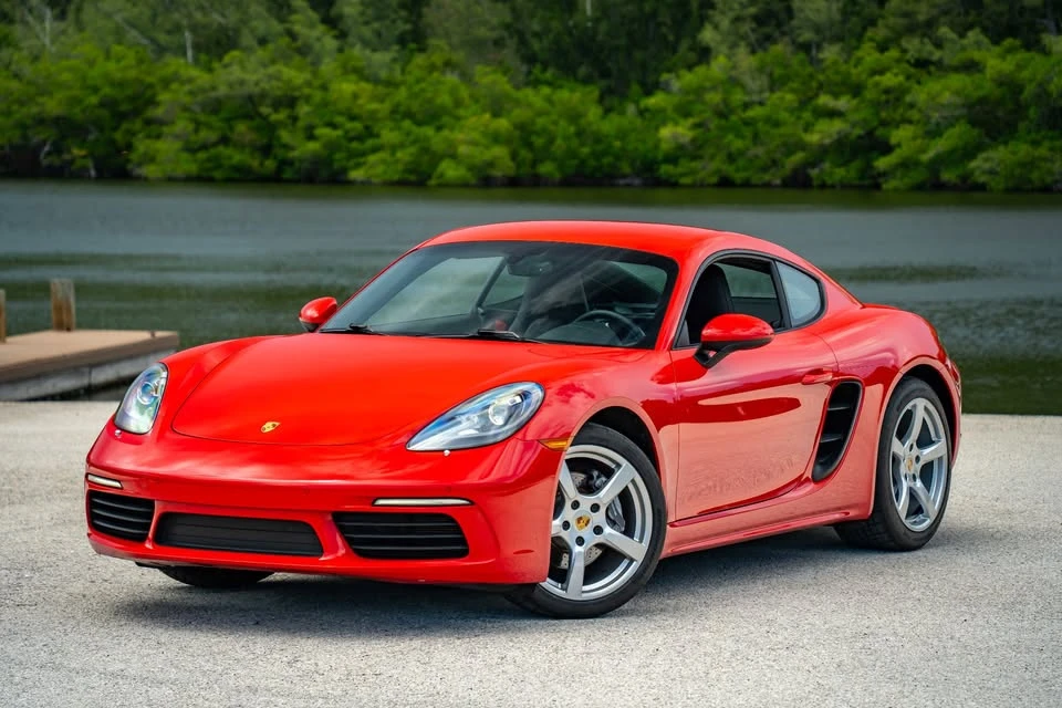 2021 Porsche 718 Cayman - Image 8 of 20