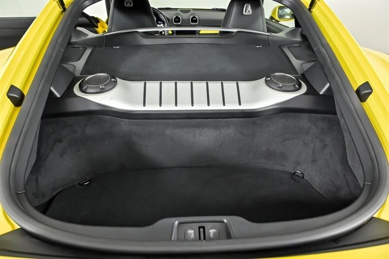 2021 Porsche Cayman - Image 12 of 31