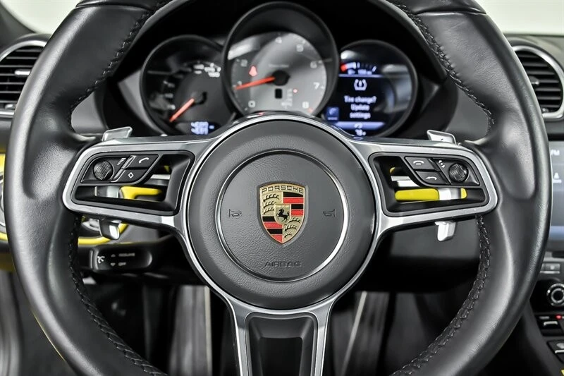 2021 Porsche Cayman - Image 23 of 31