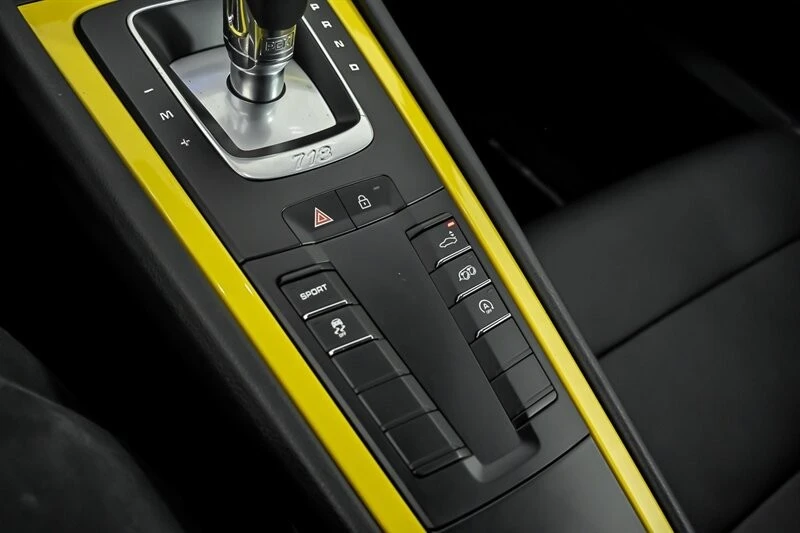 2021 Porsche Cayman - Image 31 of 31
