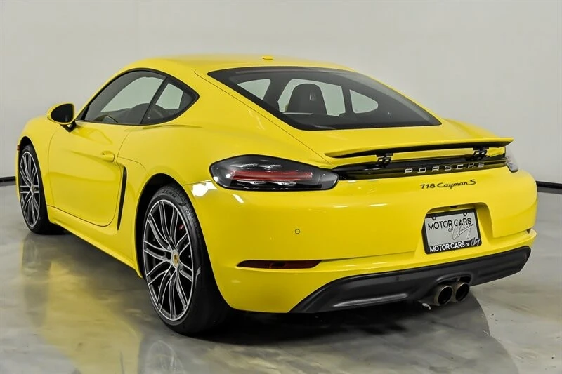 2021 Porsche Cayman - Image 8 of 31