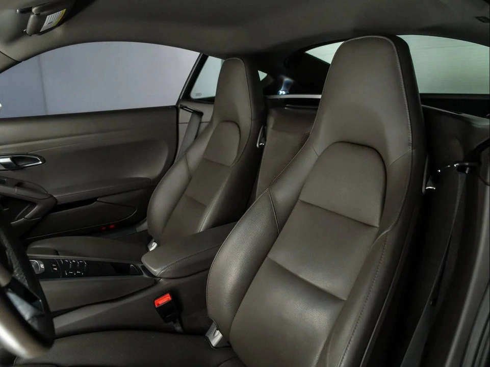 2021 Porsche 718 Cayman S - Image 5 of 5