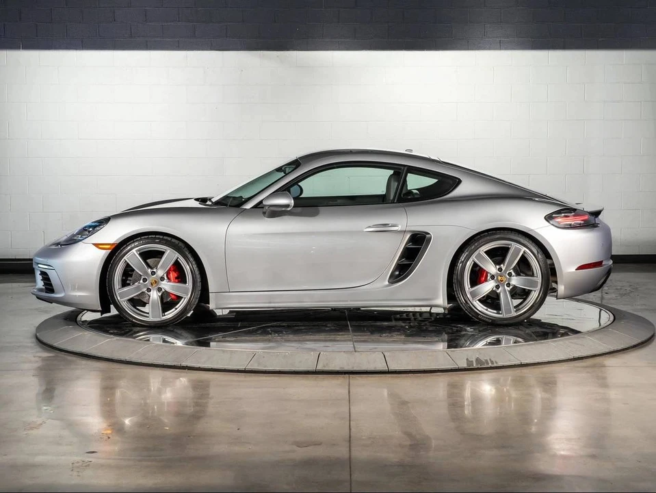 2021 Porsche 718 Cayman S - Image 2 of 5