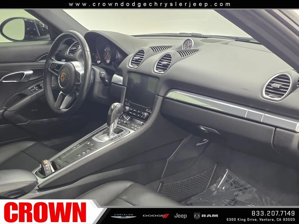 2021 Porsche - Image 15 of 28