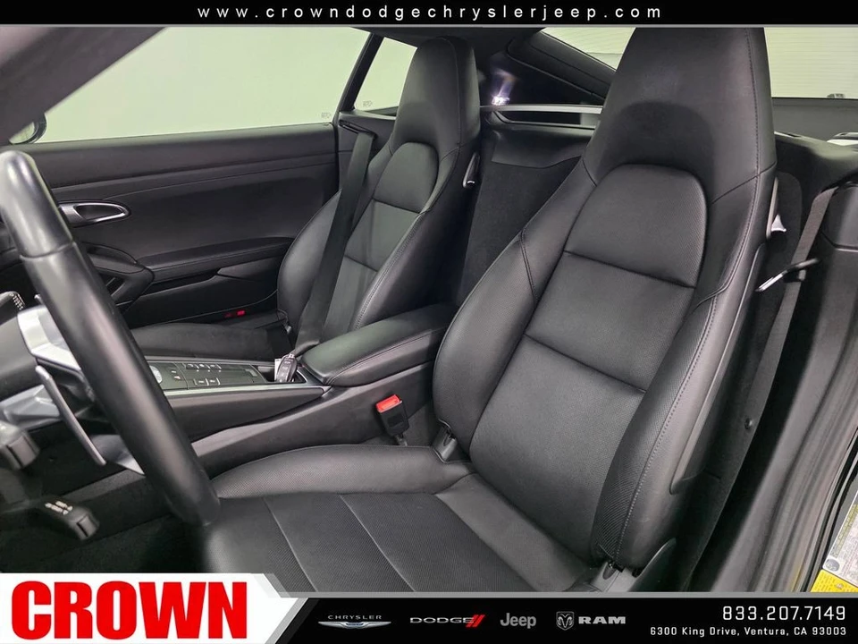 2021 Porsche - Image 16 of 28
