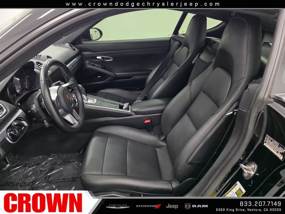 2021 Porsche - Image 17 of 28