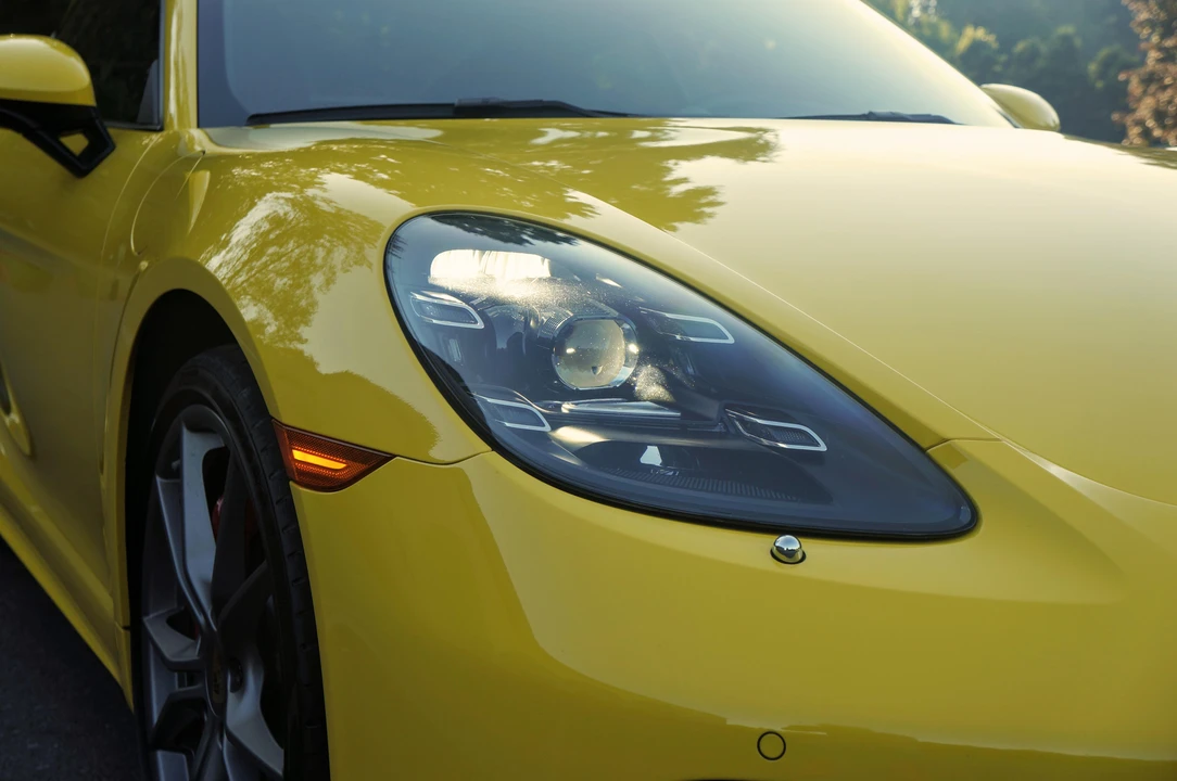 2021 Porsche 718 Cayman S - Image 20 of 31
