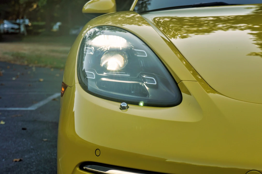 2021 Porsche 718 Cayman S - Image 21 of 31