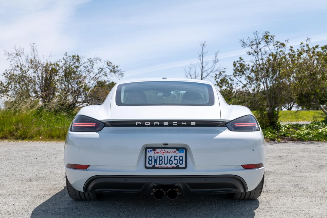 2021 Porsche 718 Cayman T - Image 13 of 31