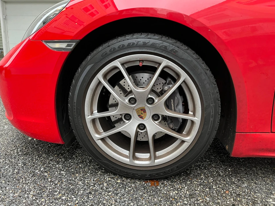 2021 Porsche 718 Cayman - Image 28 of 31