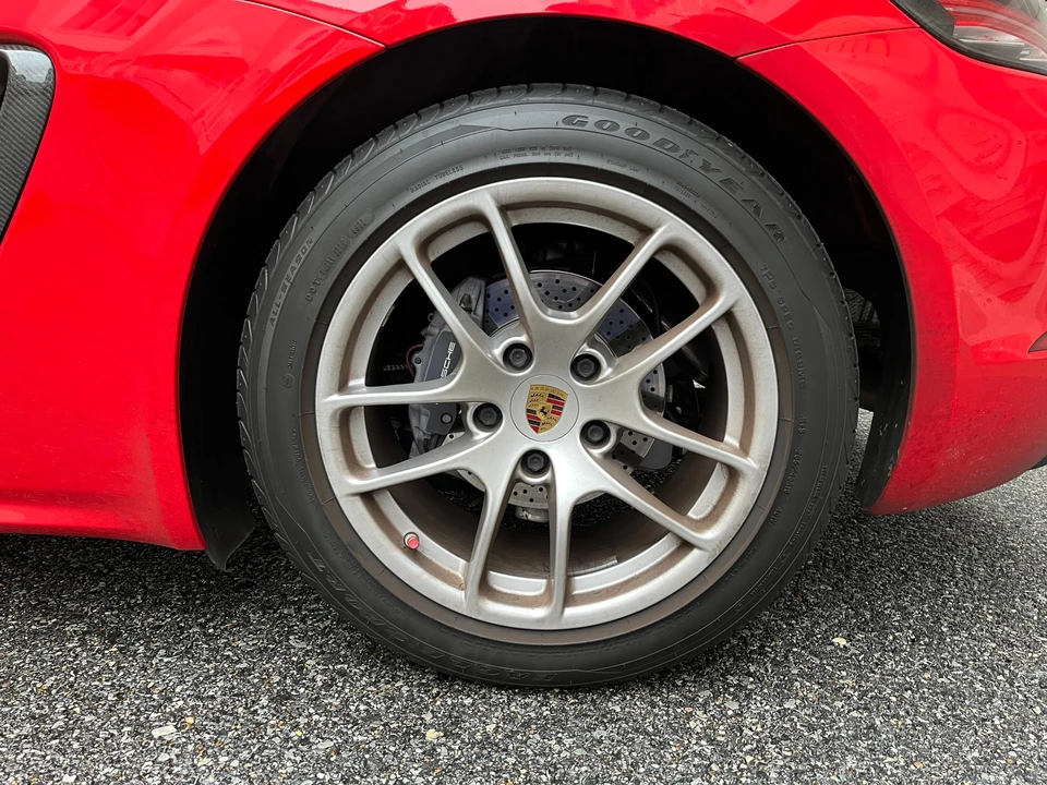 2021 Porsche 718 Cayman - Image 29 of 31