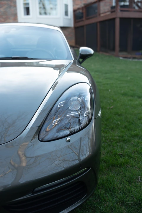 2021 Porsche 718 Cayman - Image 21 of 31