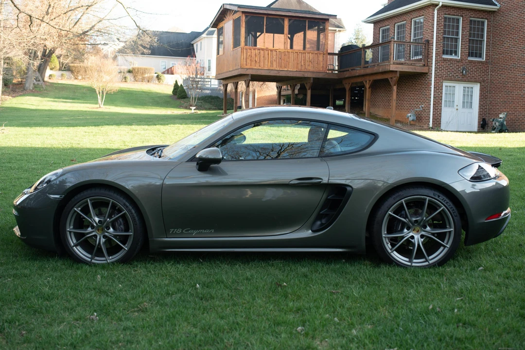 2021 Porsche 718 Cayman - Image 3 of 31