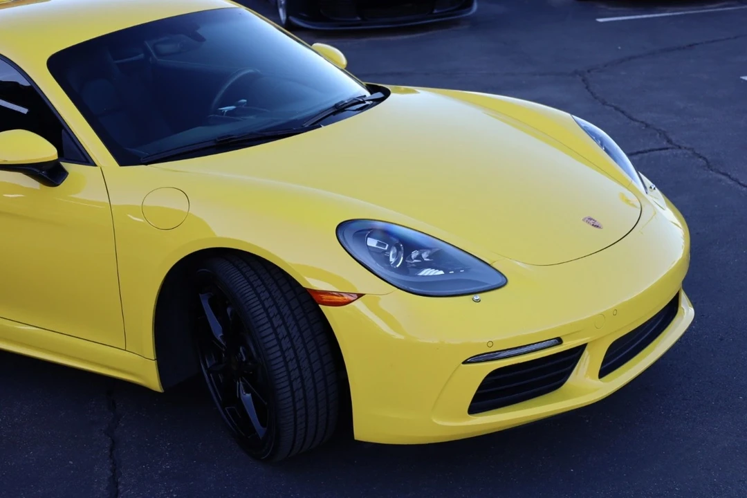 2021 Porsche 718 Cayman - Image 11 of 12