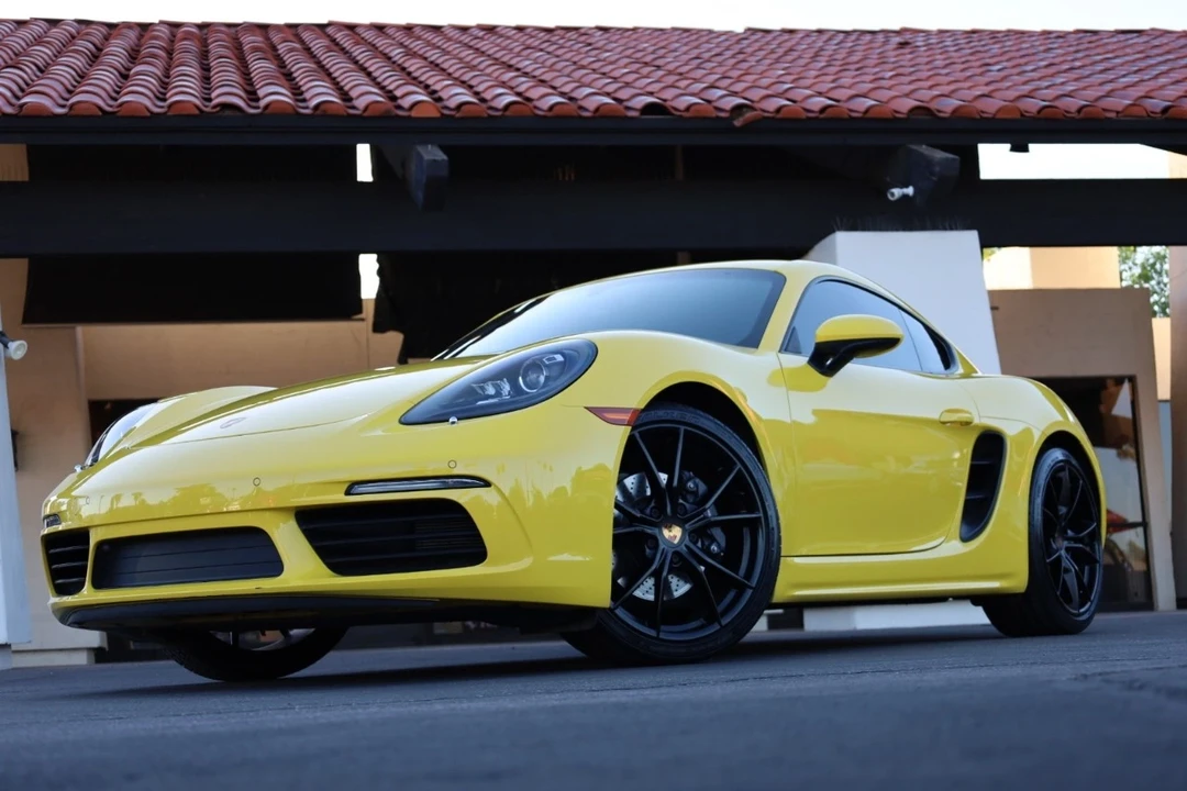2021 Porsche 718 Cayman - Image 4 of 12
