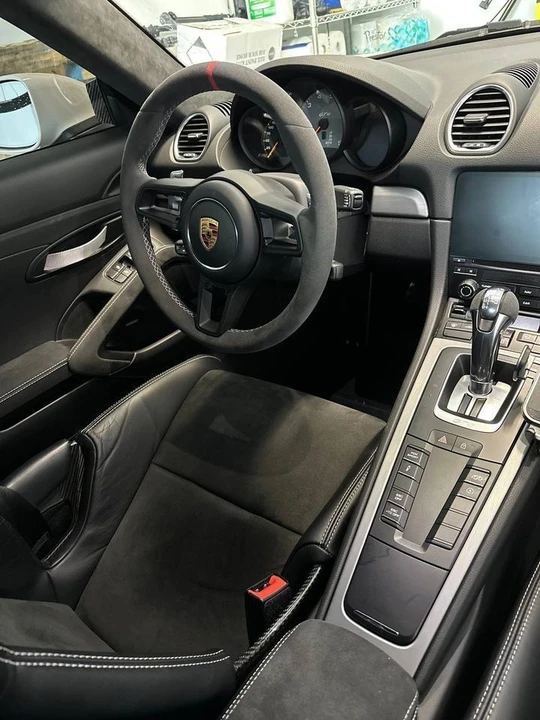 2021 Porsche 718 Cayman GT4 - Image 12 of 13