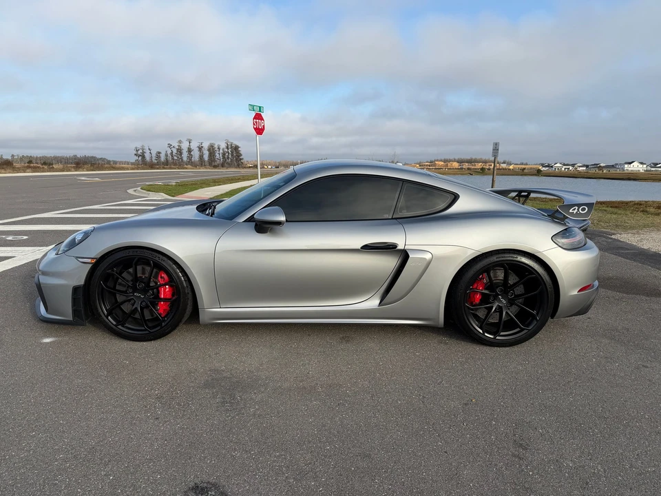 2021 Porsche 718 Cayman - Image 2 of 12