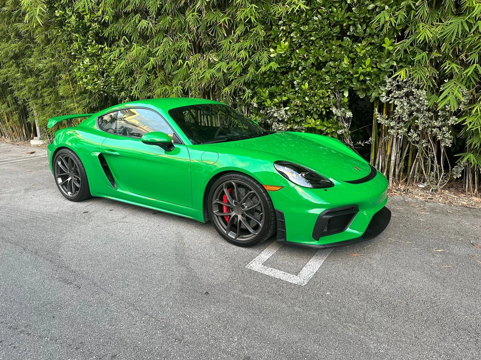 2021 Porsche 718 Cayman GT4 - Image 5 of 16