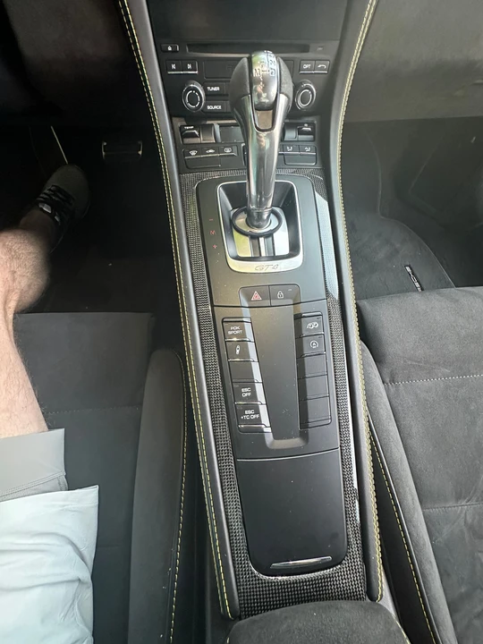 2021 Porsche 718 Cayman GT4 - Image 14 of 16