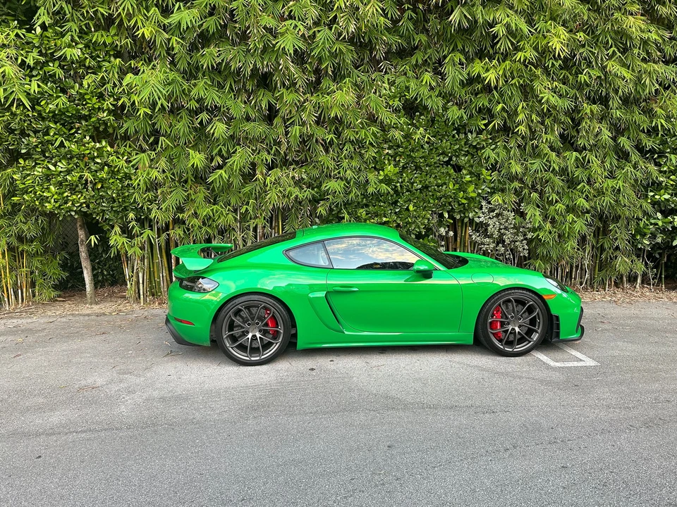 2021 Porsche 718 Cayman GT4 - Image 2 of 16